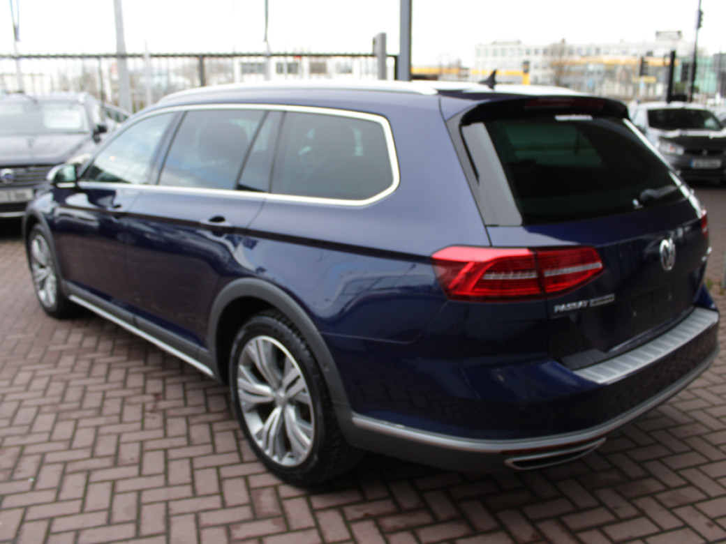 2019 Volkswagen Passat