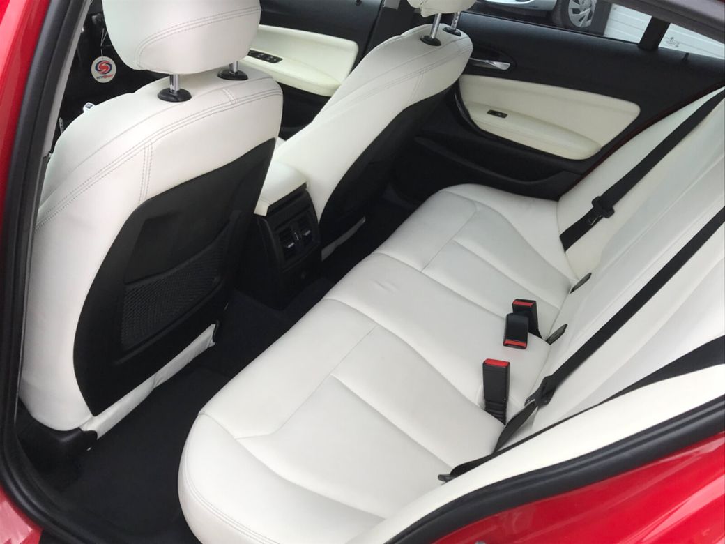 2015 BMW 1 Series