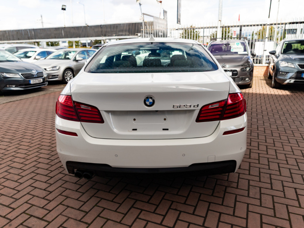 2015 BMW 520