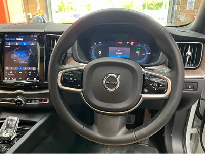 2023 Volvo XC60