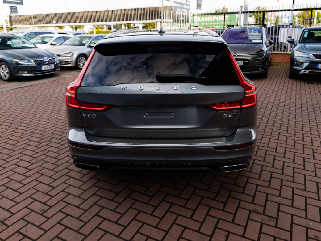 2021 Volvo V60