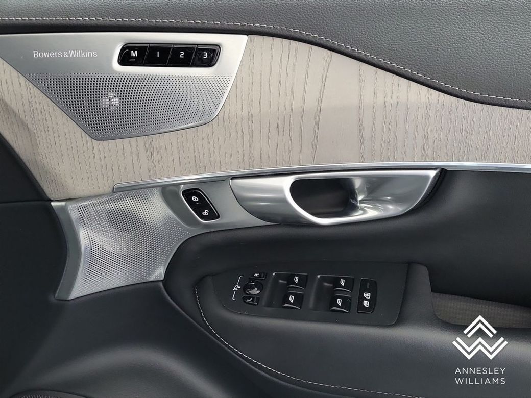 2024 Volvo XC90