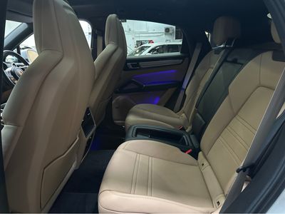 2023 Porsche Cayenne