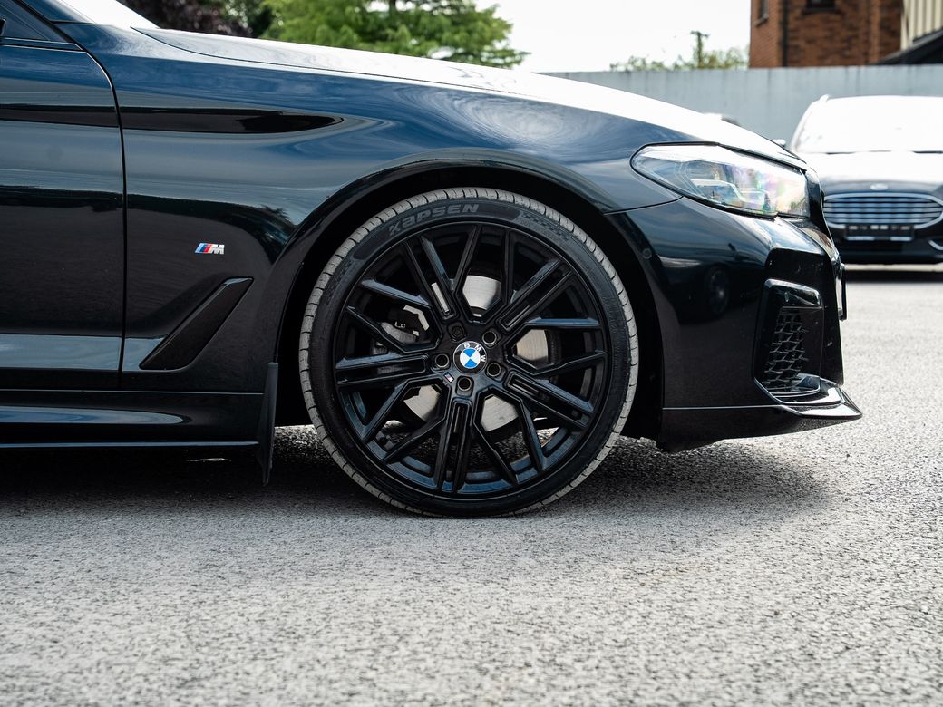 2022 BMW 5 Series