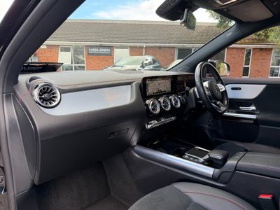 2022 Mercedes-Benz EQA