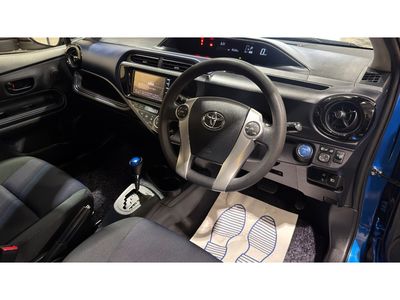 2016 Toyota Aqua