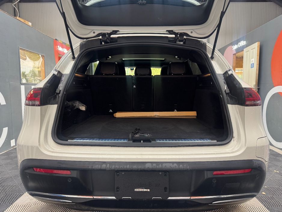 2021 Mercedes-Benz EQC