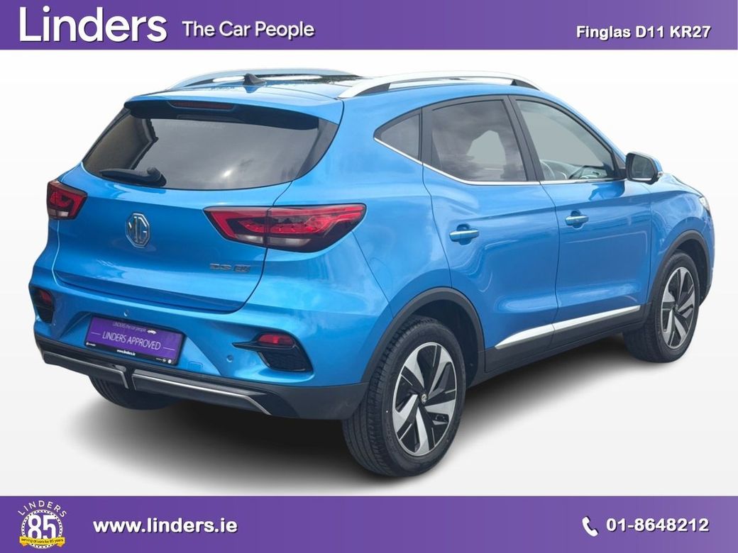 2023 MG ZS