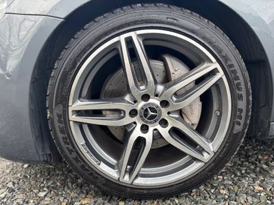 2019 Mercedes-Benz E 220