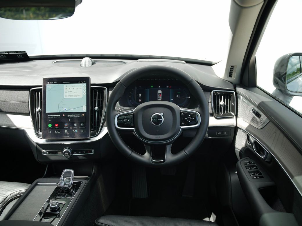 2025 Volvo XC90