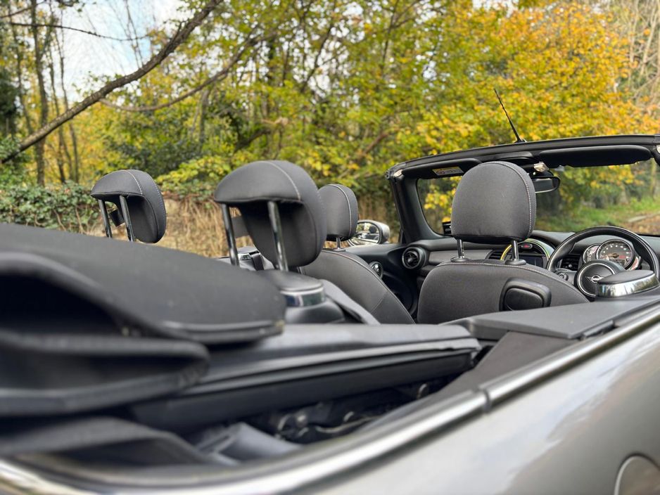 2020 Mini Convertible