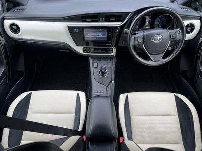 2016 Toyota Auris