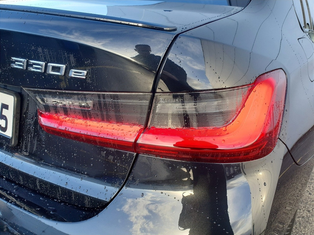 2025 BMW 330
