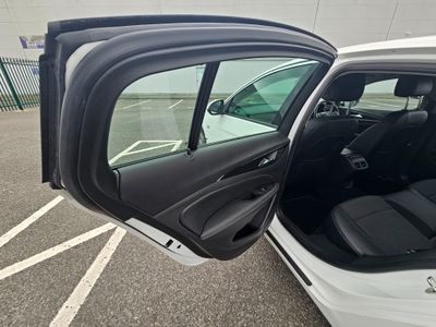 2020 Opel Insignia