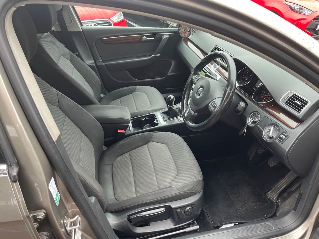 2014 Volkswagen Passat