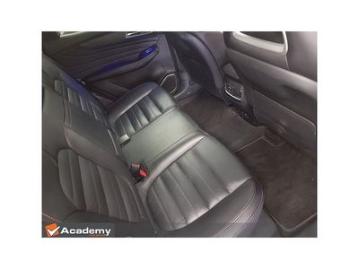 2023 MG HS
