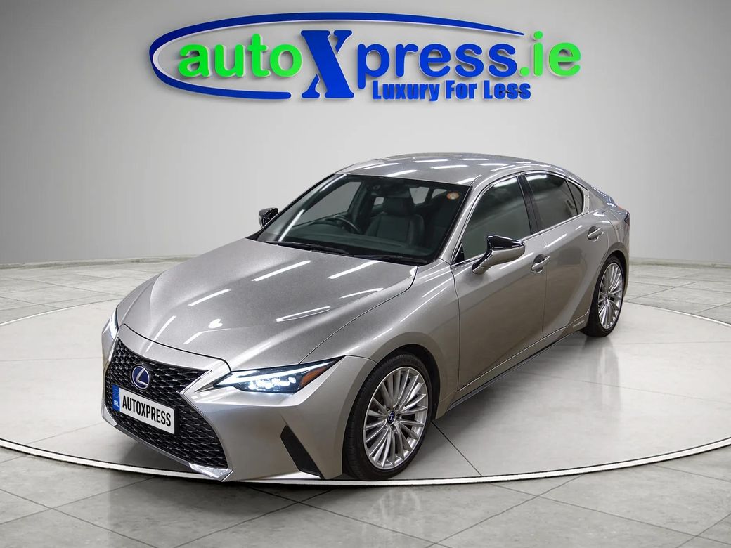 2021 Lexus IS 300h