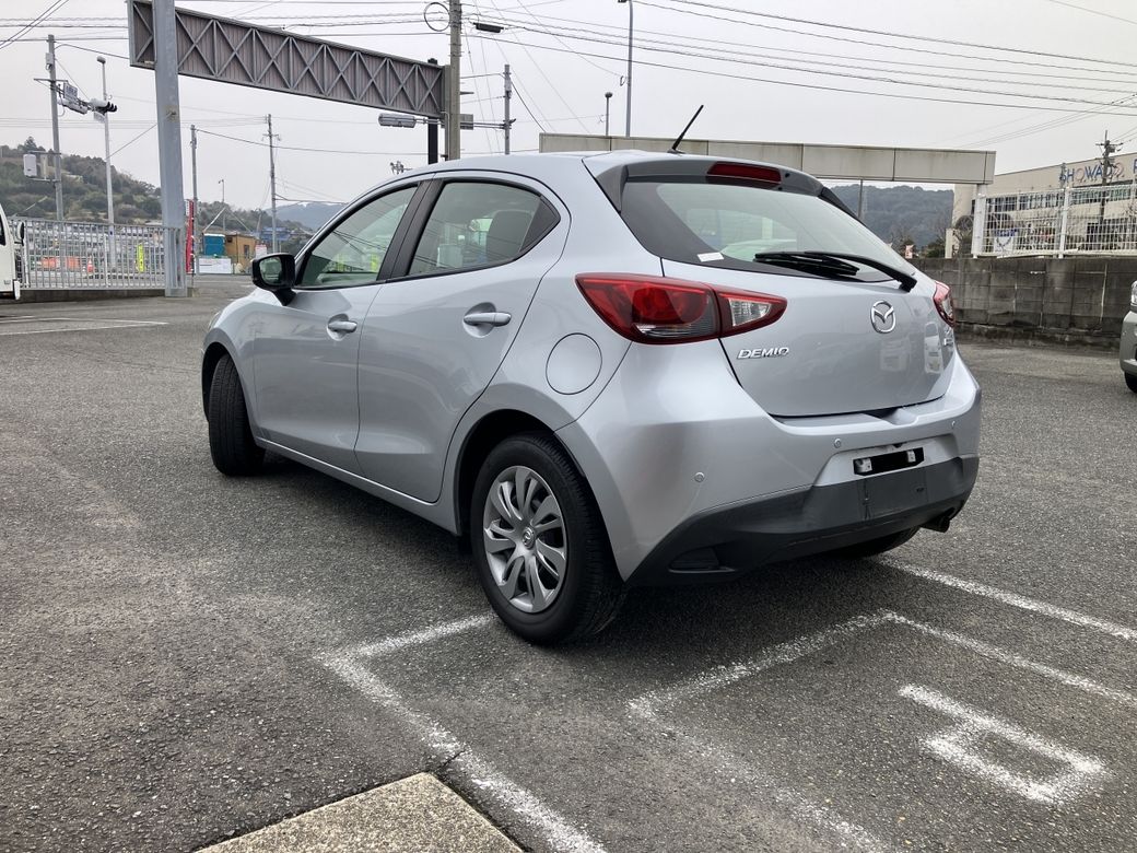 2018 Mazda Demio