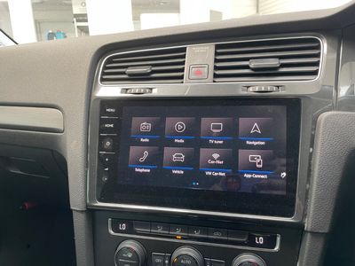 2018 Volkswagen Golf
