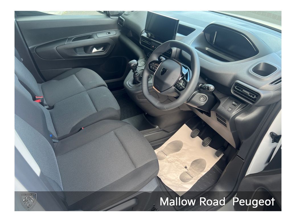 2025 Peugeot Partner