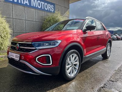 2025 Volkswagen T-Roc