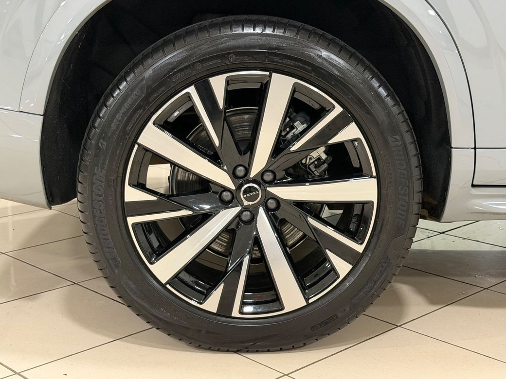 2025 Volvo XC90