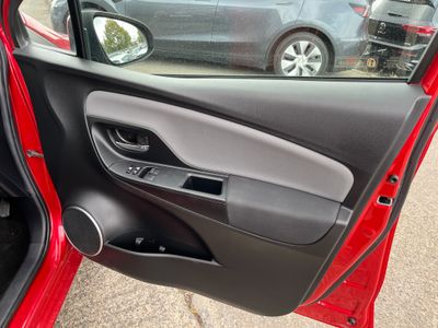 2016 Toyota Yaris