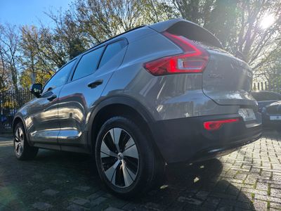2023 Volvo XC40