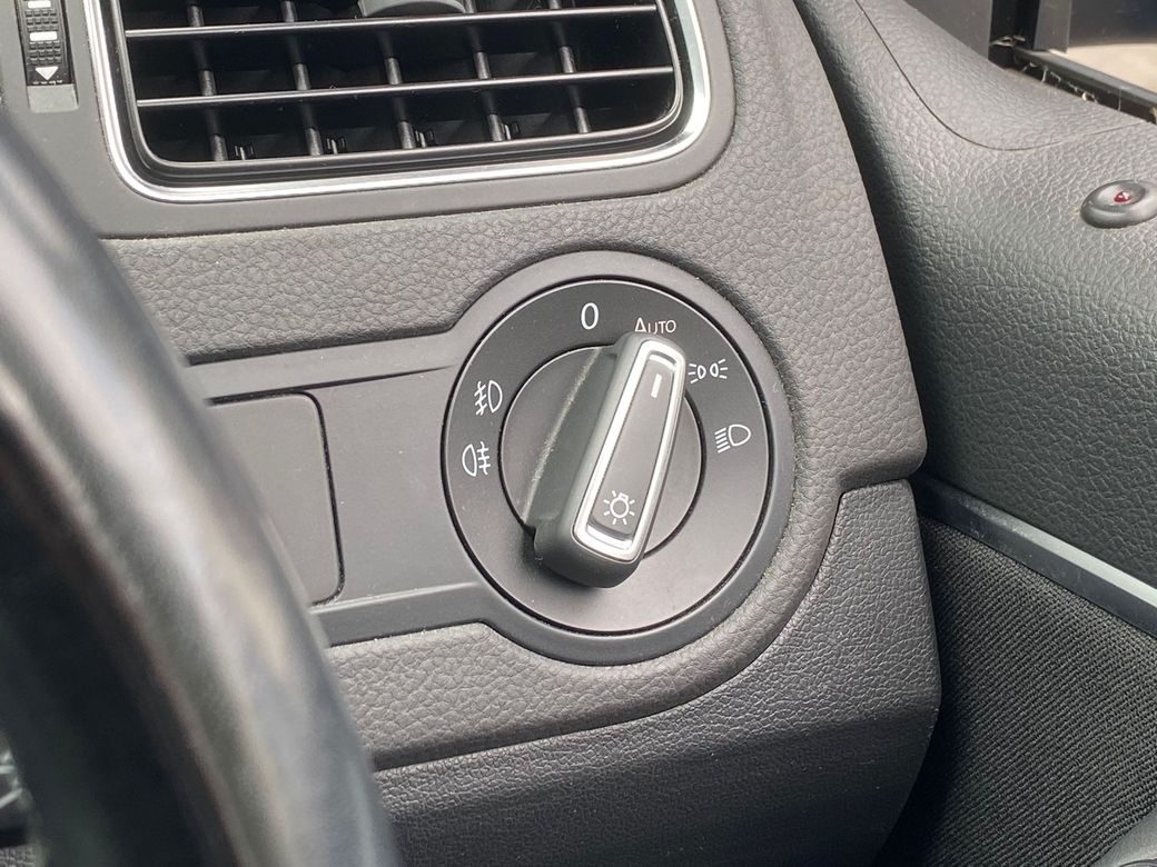 2017 Volkswagen Polo