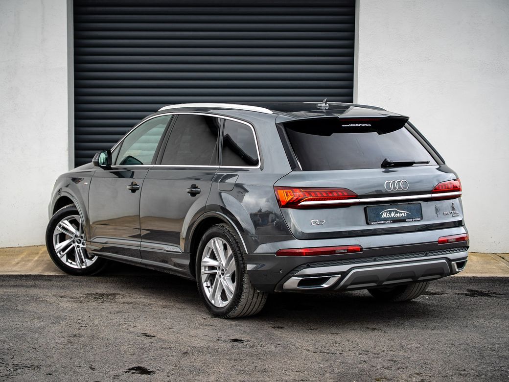 2021 Audi Q7