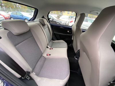 2016 Volkswagen up!