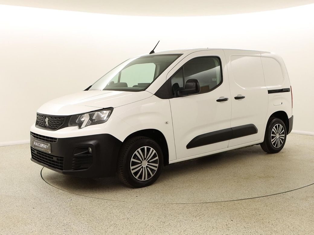 2023 Peugeot Partner