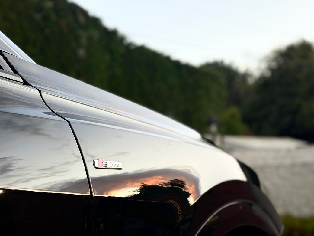 2023 Audi Q8