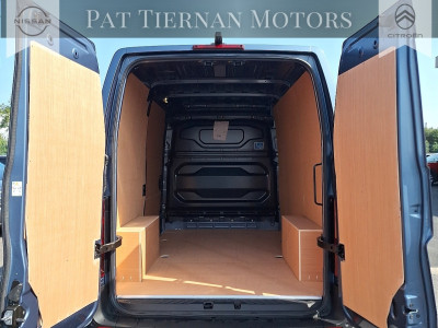 2025 Nissan Interstar