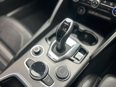 2022 Alfa Romeo Giulia