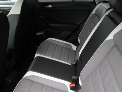 2022 Volkswagen T-Roc