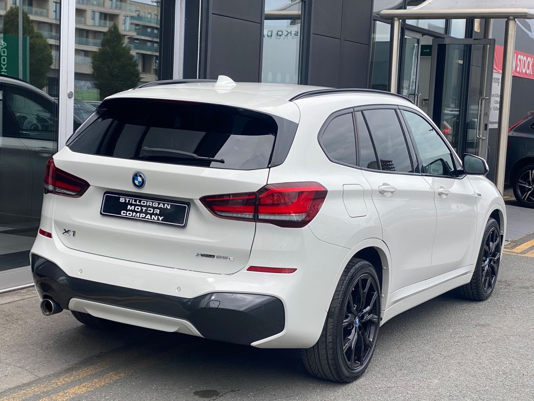 2022 BMW X1