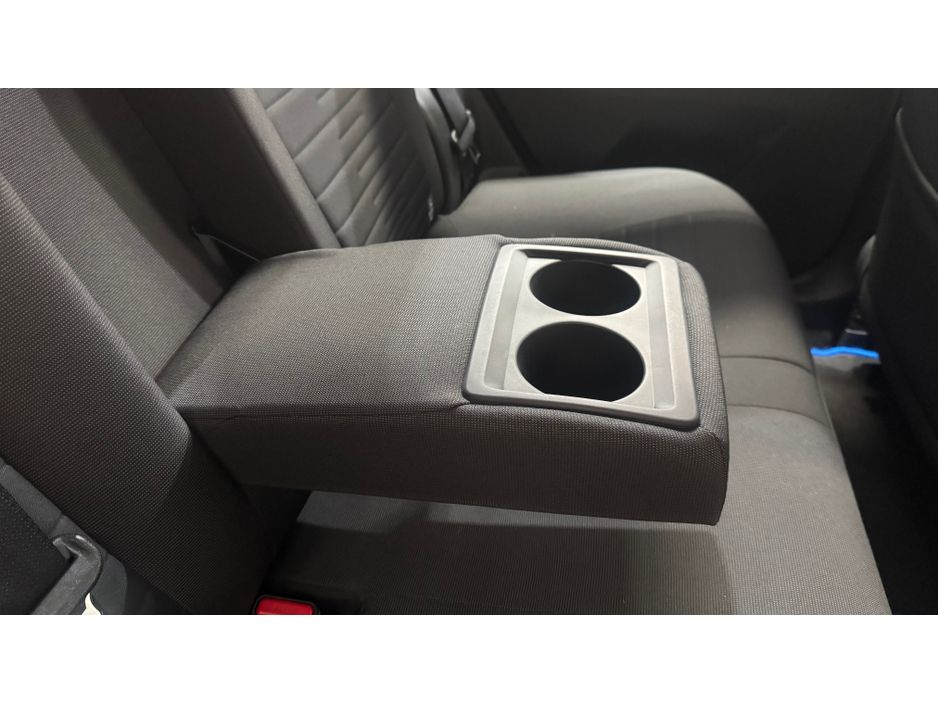 2016 Toyota Auris