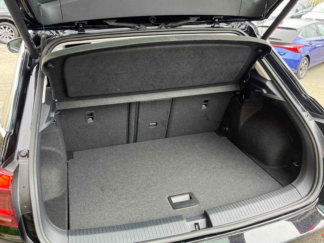 2023 Volkswagen T-Roc