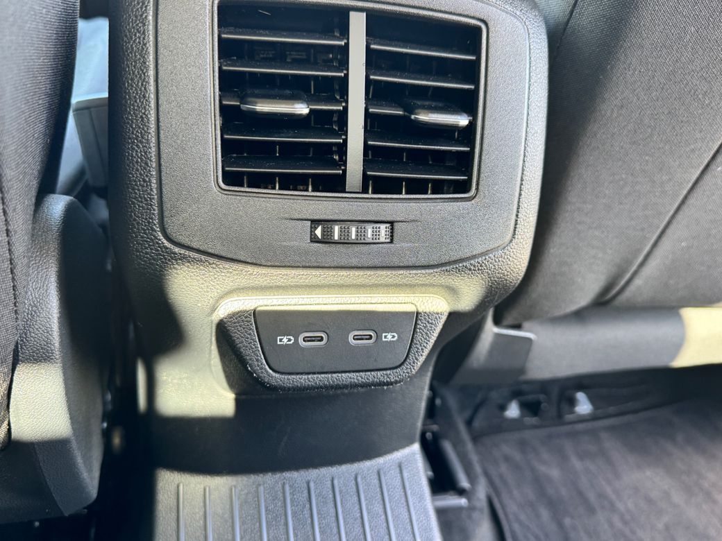 2024 Volkswagen T-Roc