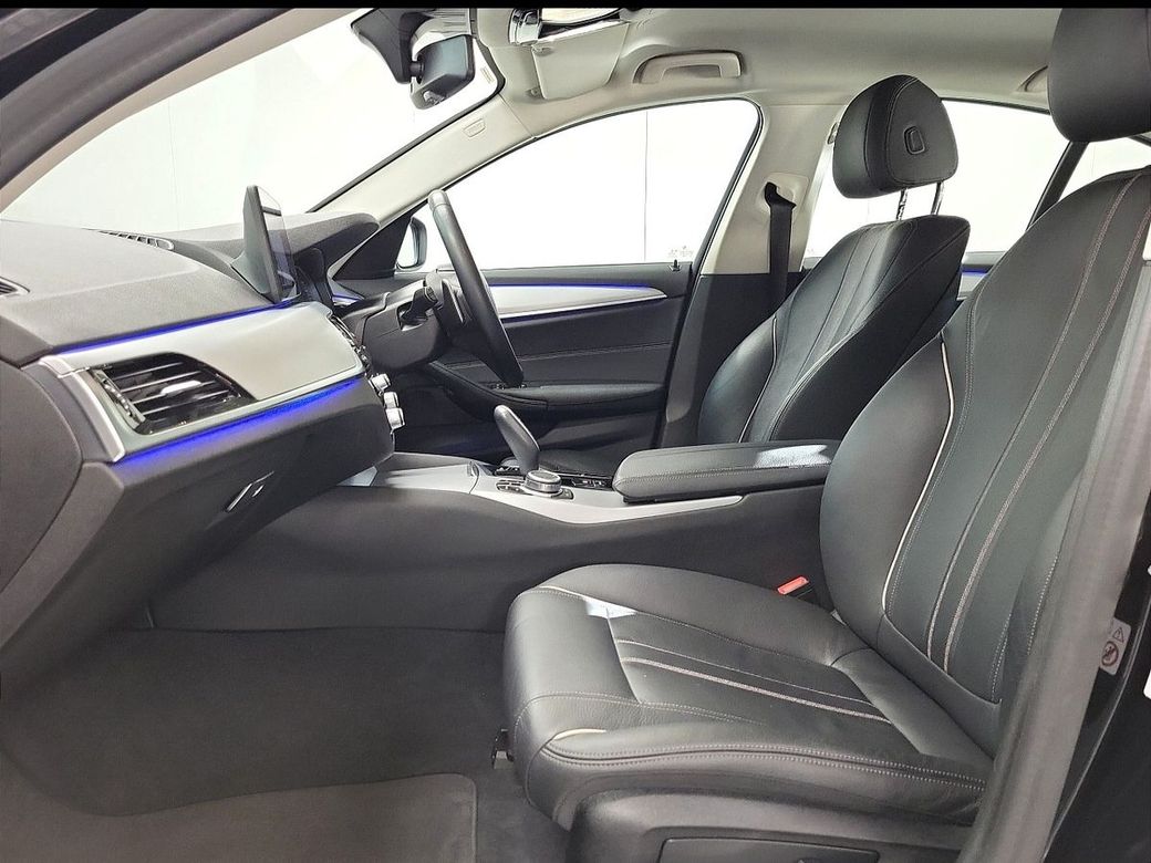 2022 BMW 5 Series