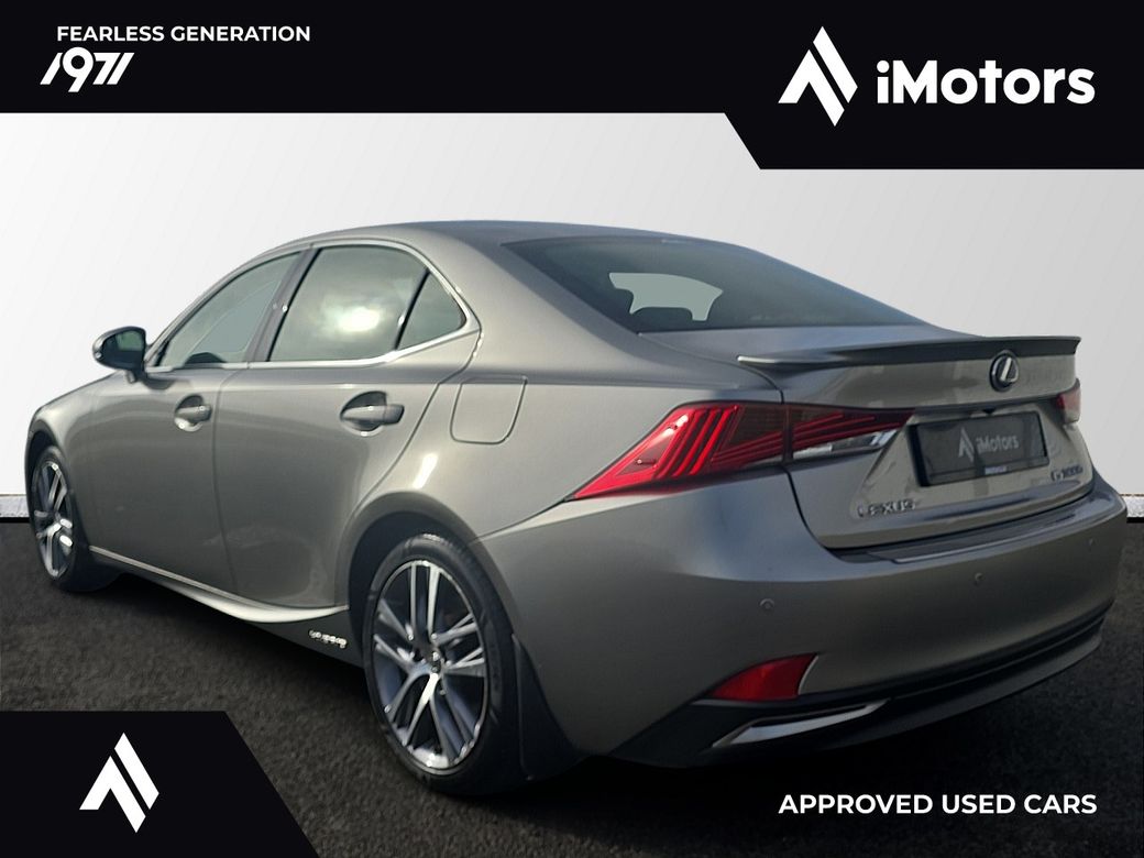 2018 Lexus IS