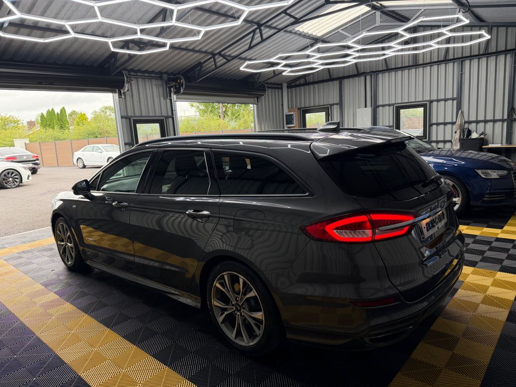 2020 Ford Mondeo