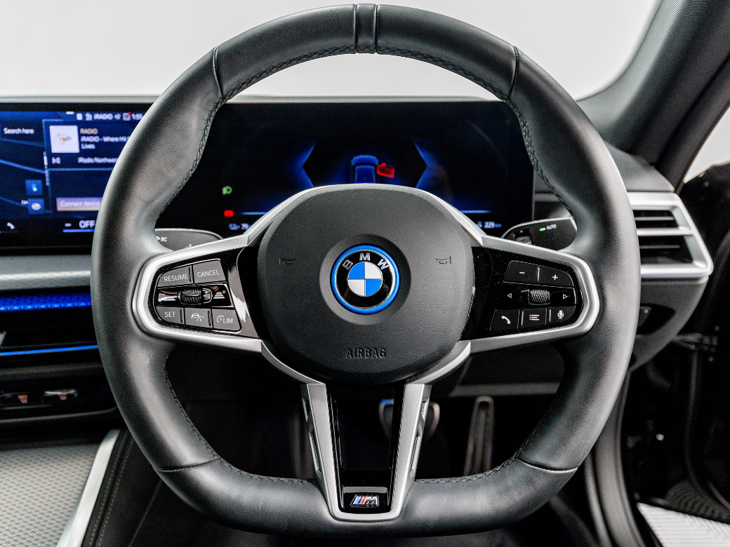 2025 BMW i4