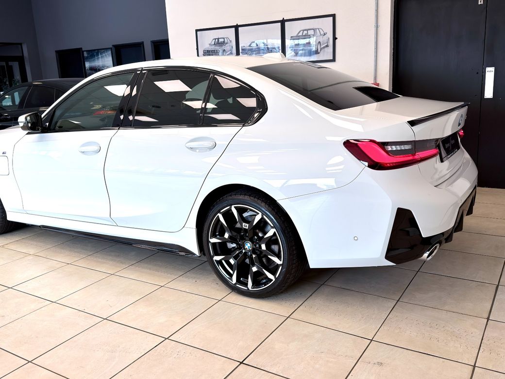 2025 BMW 3 Series
