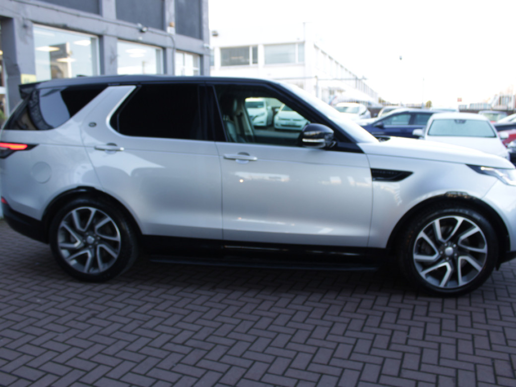 2020 Land Rover Discovery