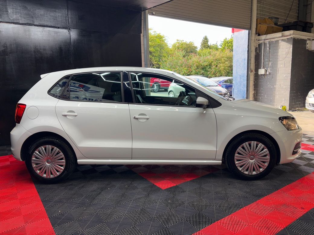 2016 Volkswagen Polo
