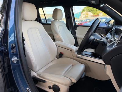 2022 Mercedes-Benz EQB