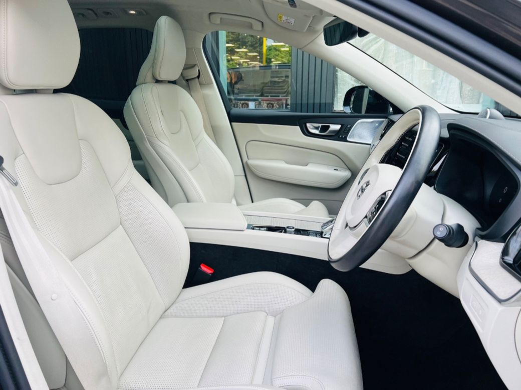 2023 Volvo XC60