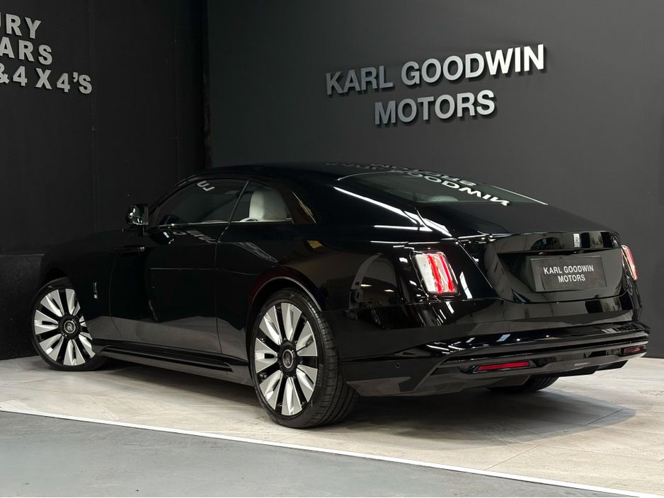 2024 Rolls-Royce Phantom